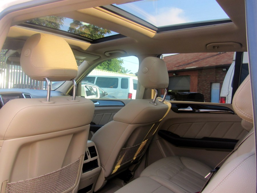 2015 Mercedes-Benz GL-Class 4MATIC 4dr GL450, available for sale in Paterson, New Jersey | MFG Prestige Auto Group. Paterson, New Jersey 2015 Mercedes-Benz GL-Class 4MATIC 4dr GL450, available for sale in Paterson, New Jersey | MFG Prestige Auto Group. Paterson, New Jersey