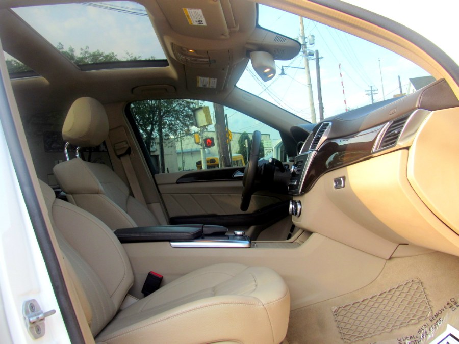 2015 Mercedes-Benz GL-Class 4MATIC 4dr GL450, available for sale in Paterson, New Jersey | MFG Prestige Auto Group. Paterson, New Jersey 2015 Mercedes-Benz GL-Class 4MATIC 4dr GL450, available for sale in Paterson, New Jersey | MFG Prestige Auto Group. Paterson, New Jersey