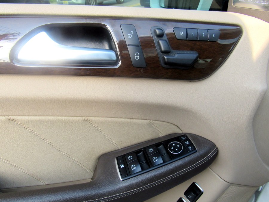 2015 Mercedes-Benz GL-Class 4MATIC 4dr GL450, available for sale in Paterson, New Jersey | MFG Prestige Auto Group. Paterson, New Jersey 2015 Mercedes-Benz GL-Class 4MATIC 4dr GL450, available for sale in Paterson, New Jersey | MFG Prestige Auto Group. Paterson, New Jersey