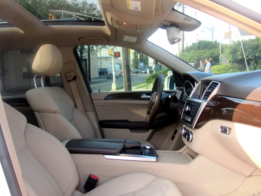 2015 Mercedes-Benz GL-Class 4MATIC 4dr GL450, available for sale in Paterson, New Jersey | MFG Prestige Auto Group. Paterson, New Jersey 2015 Mercedes-Benz GL-Class 4MATIC 4dr GL450, available for sale in Paterson, New Jersey | MFG Prestige Auto Group. Paterson, New Jersey