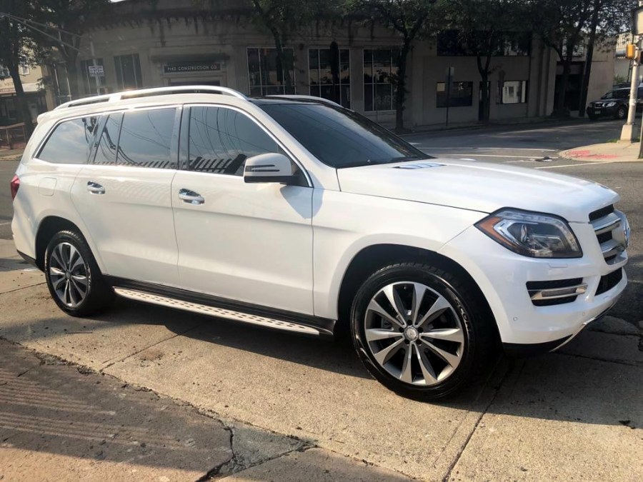 2015 Mercedes-Benz GL-Class 4MATIC 4dr GL450, available for sale in Paterson, New Jersey | MFG Prestige Auto Group. Paterson, New Jersey 2015 Mercedes-Benz GL-Class 4MATIC 4dr GL450, available for sale in Paterson, New Jersey | MFG Prestige Auto Group. Paterson, New Jersey