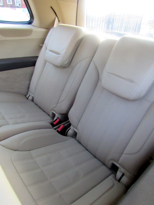 2015 Mercedes-Benz GL-Class 4MATIC 4dr GL450, available for sale in Paterson, New Jersey | MFG Prestige Auto Group. Paterson, New Jersey 2015 Mercedes-Benz GL-Class 4MATIC 4dr GL450, available for sale in Paterson, New Jersey | MFG Prestige Auto Group. Paterson, New Jersey