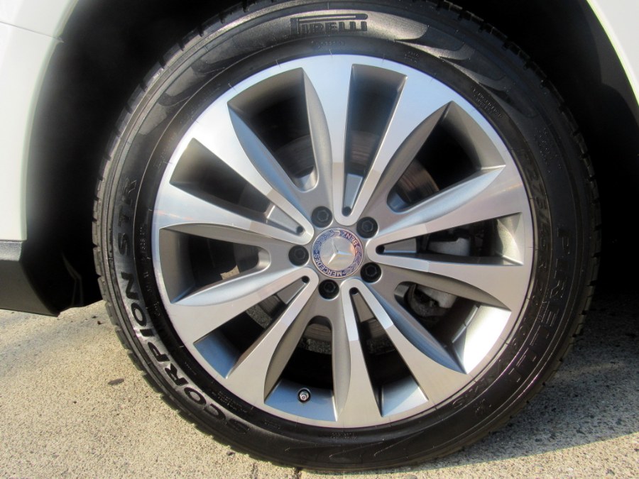 2015 Mercedes-Benz GL-Class 4MATIC 4dr GL450, available for sale in Paterson, New Jersey | MFG Prestige Auto Group. Paterson, New Jersey 2015 Mercedes-Benz GL-Class 4MATIC 4dr GL450, available for sale in Paterson, New Jersey | MFG Prestige Auto Group. Paterson, New Jersey