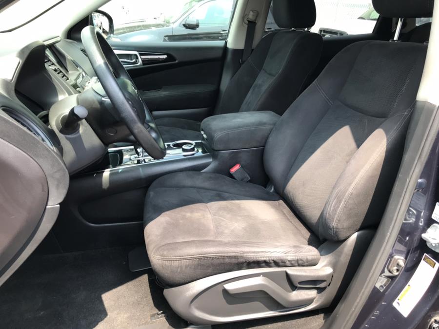 2016 Nissan Pathfinder 4WD 4dr SV, available for sale in Jamaica, New York | Sunrise Autoland. Jamaica, New York 2016 Nissan Pathfinder 4WD 4dr SV, available for sale in Jamaica, New York | Sunrise Autoland. Jamaica, New York