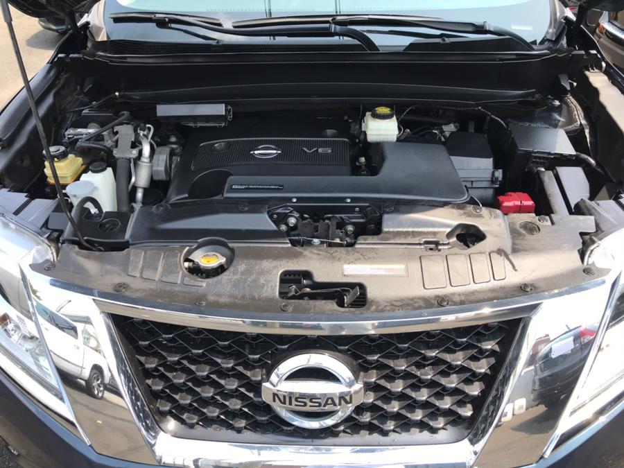 2016 Nissan Pathfinder 4WD 4dr SV, available for sale in Jamaica, New York | Sunrise Autoland. Jamaica, New York 2016 Nissan Pathfinder 4WD 4dr SV, available for sale in Jamaica, New York | Sunrise Autoland. Jamaica, New York