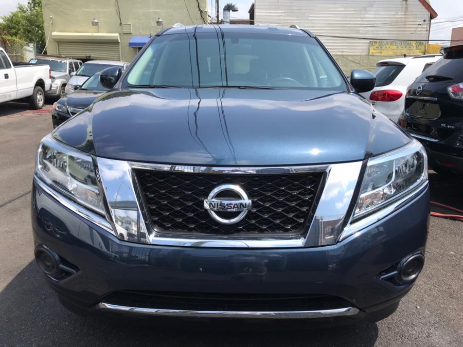 2016 Nissan Pathfinder 4WD 4dr SV, available for sale in Jamaica, New York | Sunrise Autoland. Jamaica, New York 2016 Nissan Pathfinder 4WD 4dr SV, available for sale in Jamaica, New York | Sunrise Autoland. Jamaica, New York