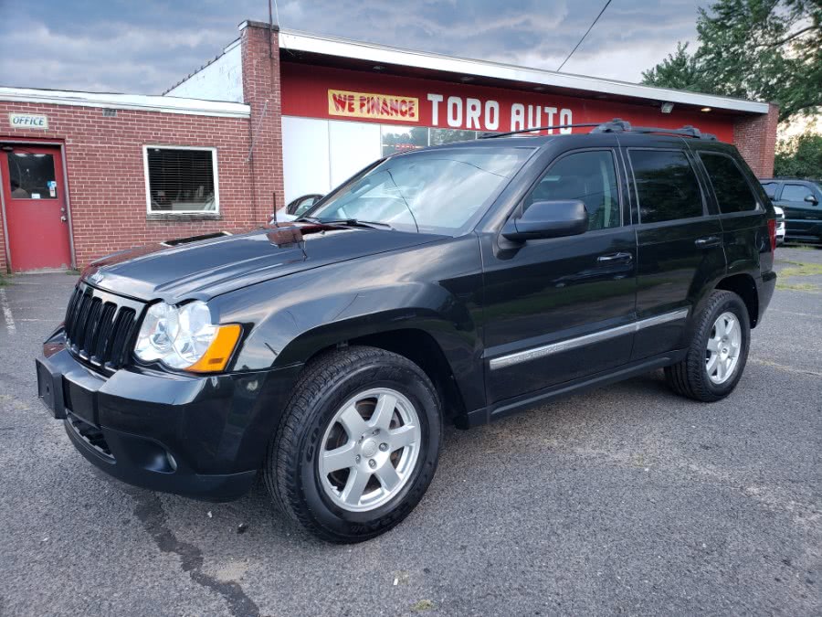 2010 Jeep Grand Cherokee 4WD 4dr Laredo Leather Sunroof, available for sale in East Windsor, Connecticut | Toro Auto. East Windsor, Connecticut