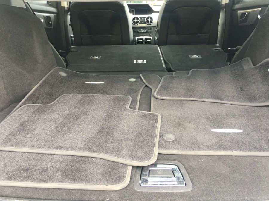 2014 Mercedes-Benz GLK-Class 4MATIC 4dr GLK350, available for sale in Bristol, Connecticut | Bristol Auto Center LLC. Bristol, Connecticut 2014 Mercedes-Benz GLK-Class 4MATIC 4dr GLK350, available for sale in Bristol, Connecticut | Bristol Auto Center LLC. Bristol, Connecticut