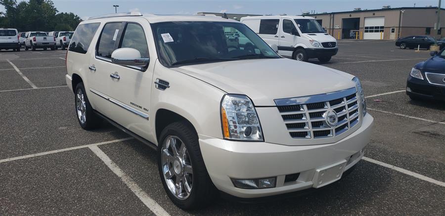 2010 Cadillac Escalade ESV AWD 4dr Premium, available for sale in Lynbrook, New York | ACA Auto Sales. Lynbrook, New York 2010 Cadillac Escalade ESV AWD 4dr Premium, available for sale in Lynbrook, New York | ACA Auto Sales. Lynbrook, New York