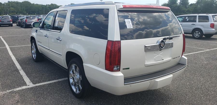 2010 Cadillac Escalade ESV AWD 4dr Premium, available for sale in Lynbrook, New York | ACA Auto Sales. Lynbrook, New York 2010 Cadillac Escalade ESV AWD 4dr Premium, available for sale in Lynbrook, New York | ACA Auto Sales. Lynbrook, New York