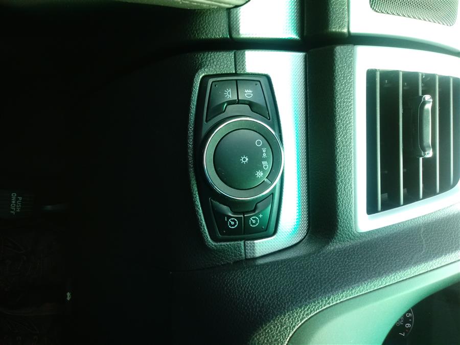 Used Ford Explorer 4WD 4dr XLT 2011 | Roe Motors Ltd. Shirley, New York Used Ford Explorer 4WD 4dr XLT 2011 | Roe Motors Ltd. Shirley, New York