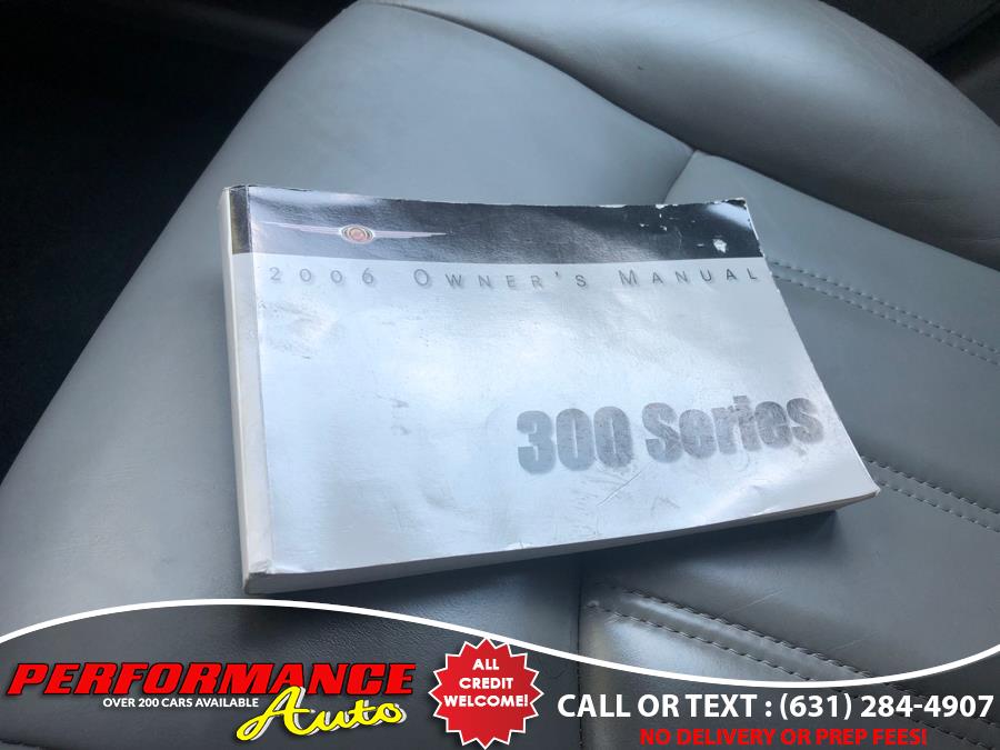 2006 Chrysler 300 4dr Sdn 300C, available for sale in Bohemia, New York | Performance Auto Inc. Bohemia, New York 2006 Chrysler 300 4dr Sdn 300C, available for sale in Bohemia, New York | Performance Auto Inc. Bohemia, New York