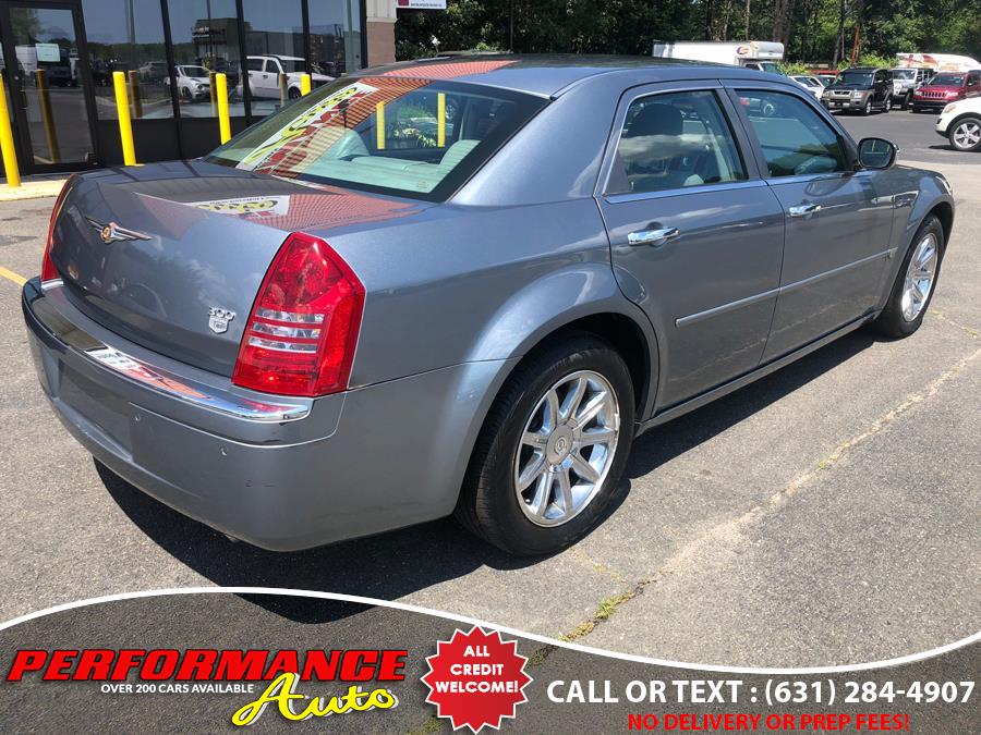 2006 Chrysler 300 4dr Sdn 300C, available for sale in Bohemia, New York | Performance Auto Inc. Bohemia, New York 2006 Chrysler 300 4dr Sdn 300C, available for sale in Bohemia, New York | Performance Auto Inc. Bohemia, New York