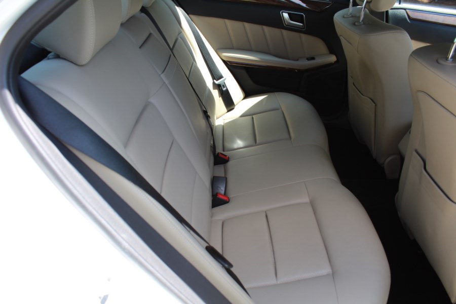 2013 Mercedes-Benz E-Class 4dr Sdn E350 Luxury 4MATIC, available for sale in Great Neck, New York | Great Neck Car Buyers & Sellers. Great Neck, New York 2013 Mercedes-Benz E-Class 4dr Sdn E350 Luxury 4MATIC, available for sale in Great Neck, New York | Great Neck Car Buyers & Sellers. Great Neck, New York