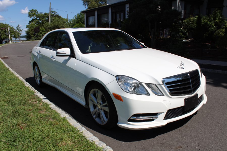 2013 Mercedes-Benz E-Class 4dr Sdn E350 Luxury 4MATIC, available for sale in Great Neck, New York | Great Neck Car Buyers & Sellers. Great Neck, New York 2013 Mercedes-Benz E-Class 4dr Sdn E350 Luxury 4MATIC, available for sale in Great Neck, New York | Great Neck Car Buyers & Sellers. Great Neck, New York