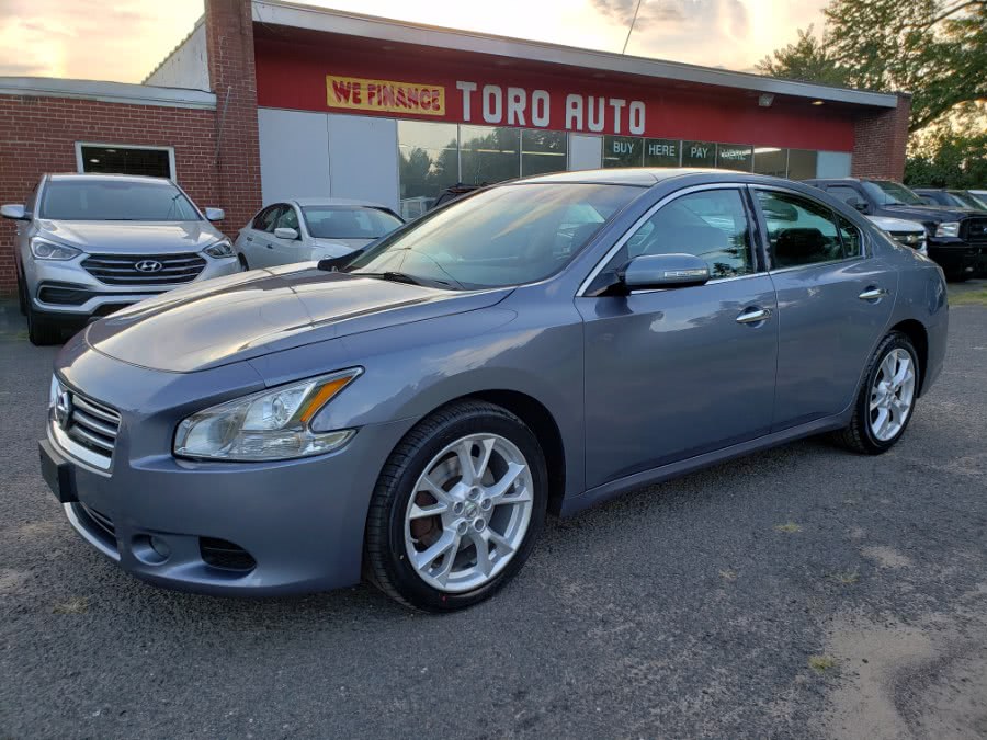 2012 Nissan Maxima SV Leather Sun Roof, available for sale in East Windsor, Connecticut | Toro Auto. East Windsor, Connecticut