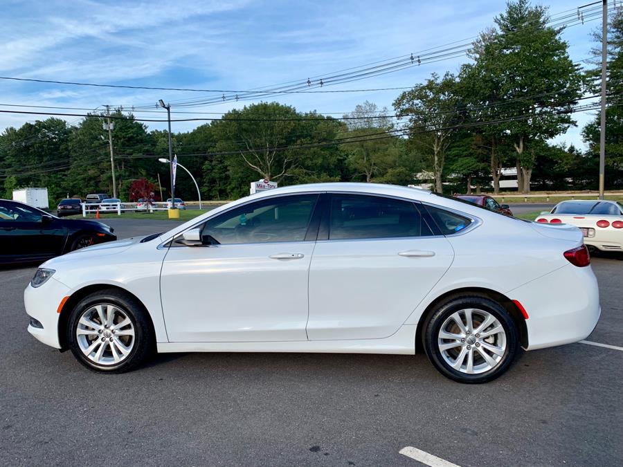 2015 Chrysler 200 4dr Sdn Limited FWD, available for sale in South Windsor, Connecticut | Mike And Tony Auto Sales, Inc. South Windsor, Connecticut 2015 Chrysler 200 4dr Sdn Limited FWD, available for sale in South Windsor, Connecticut | Mike And Tony Auto Sales, Inc. South Windsor, Connecticut