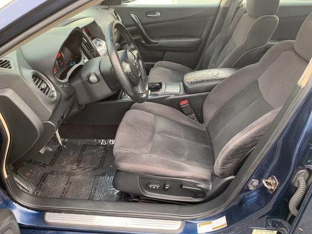 2010 Nissan Maxima 3.5 SV w/Sport Pkg, available for sale in Forestville, Maryland | Valentine Motor Company. Forestville, Maryland 2010 Nissan Maxima 3.5 SV w/Sport Pkg, available for sale in Forestville, Maryland | Valentine Motor Company. Forestville, Maryland