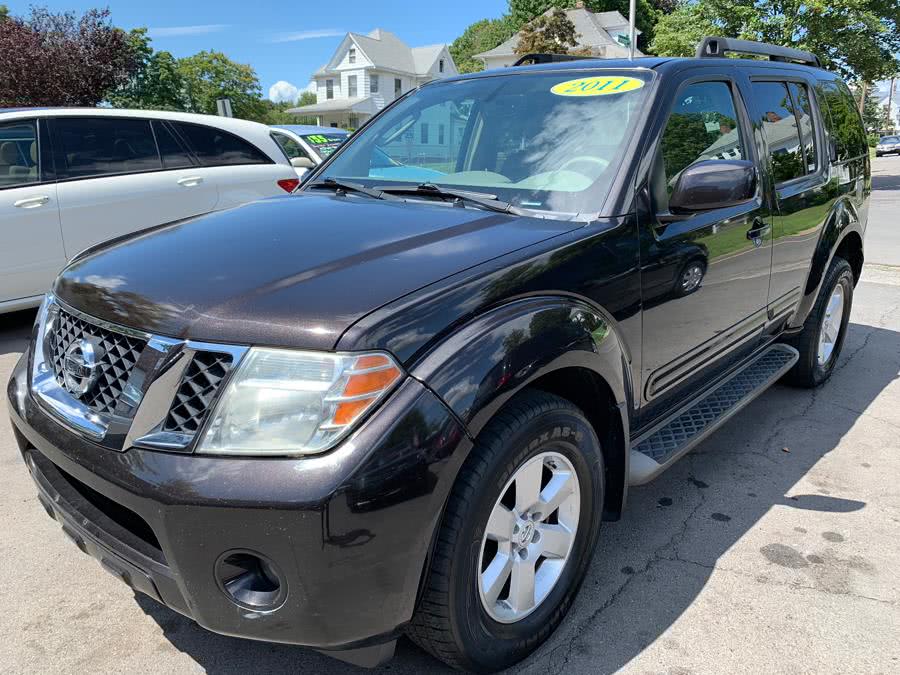 2011 Nissan Pathfinder 4WD 4dr V6 SV, available for sale in New Britain, Connecticut | Central Auto Sales & Service. New Britain, Connecticut