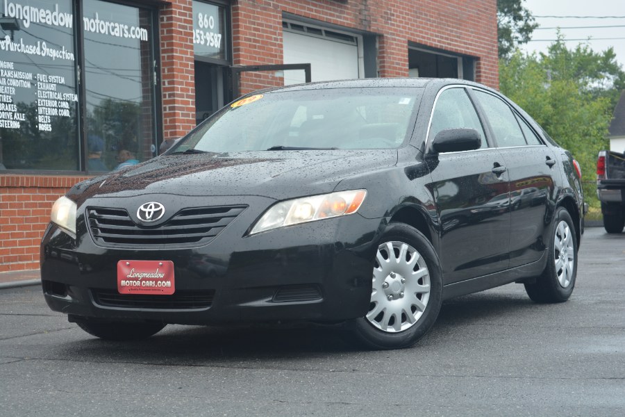 Used Toyota Camry 4dr Sdn I4 Auto LE (Natl) 2009 | Longmeadow Motor Cars. ENFIELD, Connecticut