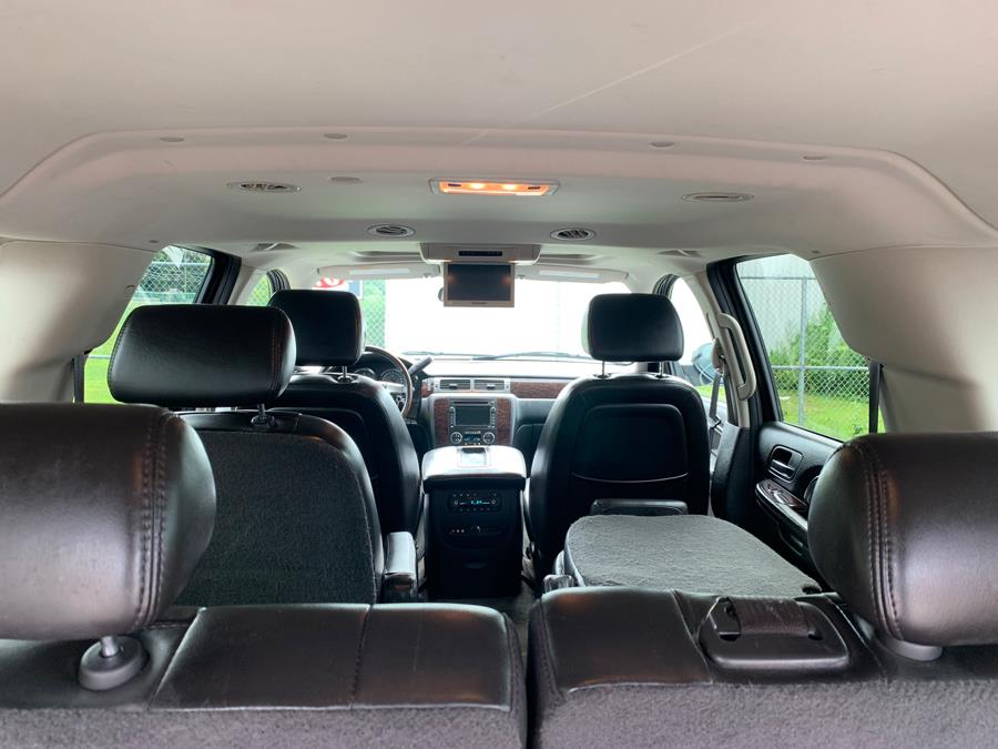 2007 GMC Yukon XL Denali AWD 4dr 1500, available for sale in South Windsor, Connecticut | Mike And Tony Auto Sales, Inc. South Windsor, Connecticut 2007 GMC Yukon XL Denali AWD 4dr 1500, available for sale in South Windsor, Connecticut | Mike And Tony Auto Sales, Inc. South Windsor, Connecticut