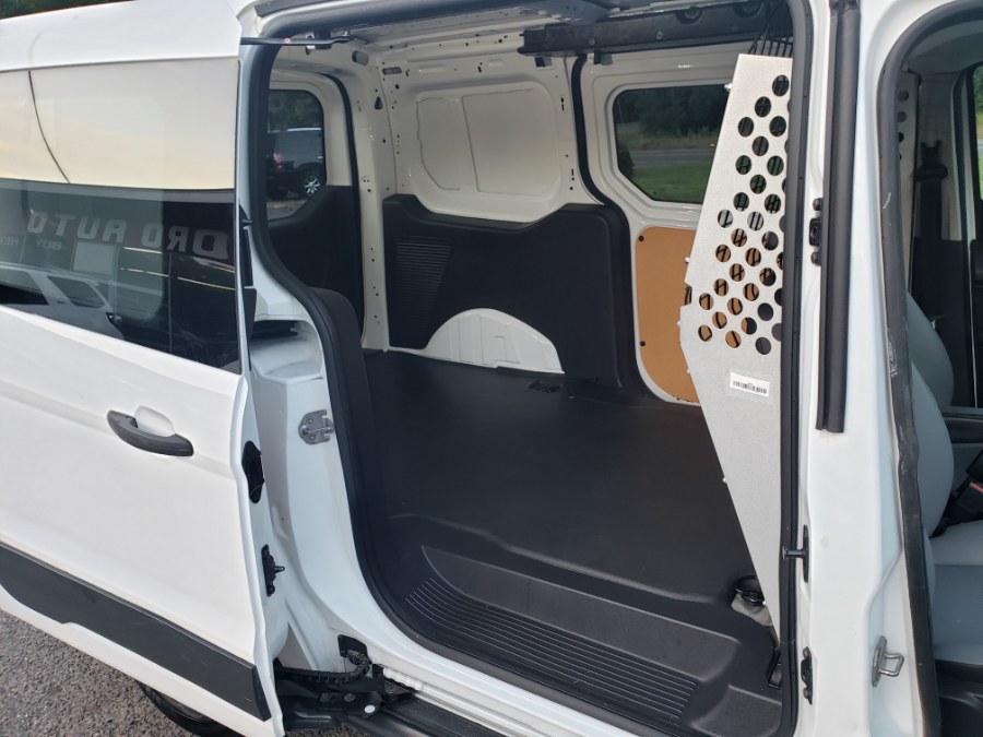 2015 Ford Transit Connect LWB XL w/Rear Liftgate, available for sale in East Windsor, Connecticut | Toro Auto. East Windsor, Connecticut 2015 Ford Transit Connect LWB XL w/Rear Liftgate, available for sale in East Windsor, Connecticut | Toro Auto. East Windsor, Connecticut