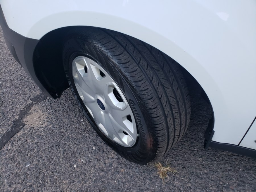 2015 Ford Transit Connect LWB XL w/Rear Liftgate, available for sale in East Windsor, Connecticut | Toro Auto. East Windsor, Connecticut 2015 Ford Transit Connect LWB XL w/Rear Liftgate, available for sale in East Windsor, Connecticut | Toro Auto. East Windsor, Connecticut