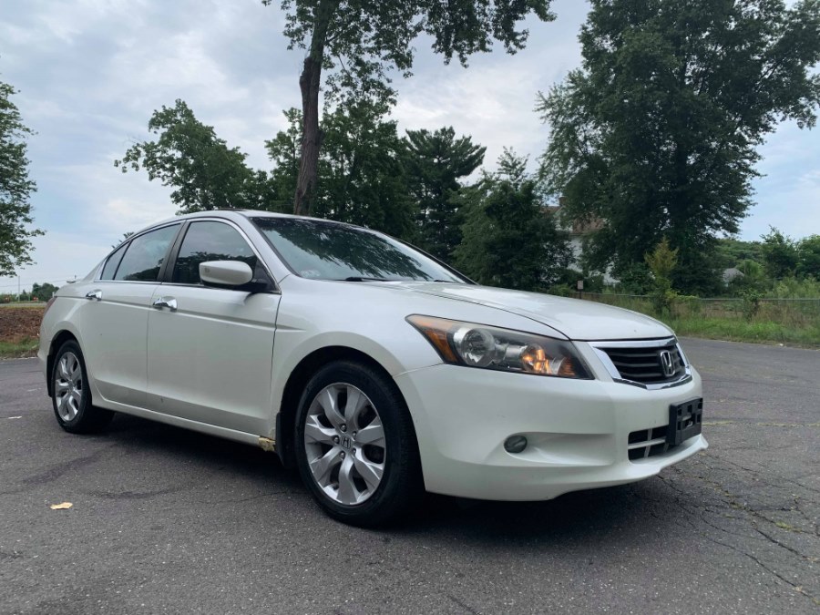 2008 Honda Accord Sdn 4dr V6 Auto EX-L, available for sale in Bloomfield, Connecticut | Integrity Auto Sales and Service LLC. Bloomfield, Connecticut