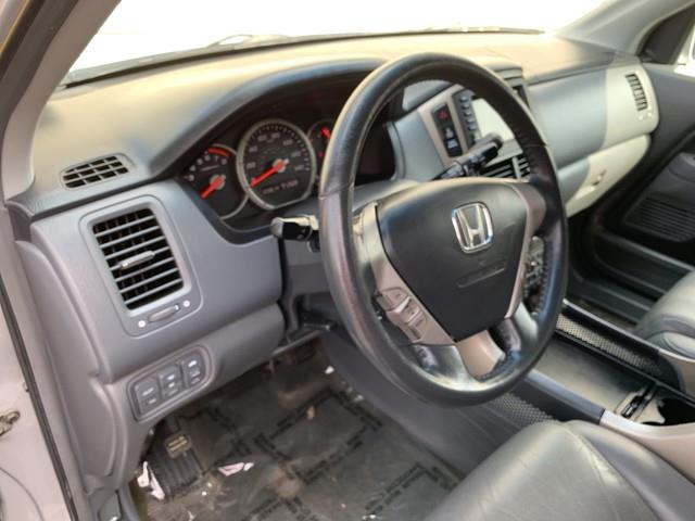 2006 Honda Pilot EX-L with NAVI, available for sale in Forestville, Maryland | Valentine Motor Company. Forestville, Maryland 2006 Honda Pilot EX-L with NAVI, available for sale in Forestville, Maryland | Valentine Motor Company. Forestville, Maryland