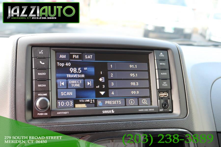 2013 Chrysler Town & Country 4dr Wgn Touring-L, available for sale in Meriden, Connecticut | Jazzi Auto Sales LLC. Meriden, Connecticut 2013 Chrysler Town & Country 4dr Wgn Touring-L, available for sale in Meriden, Connecticut | Jazzi Auto Sales LLC. Meriden, Connecticut