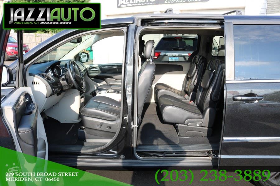 2013 Chrysler Town & Country 4dr Wgn Touring-L, available for sale in Meriden, Connecticut | Jazzi Auto Sales LLC. Meriden, Connecticut 2013 Chrysler Town & Country 4dr Wgn Touring-L, available for sale in Meriden, Connecticut | Jazzi Auto Sales LLC. Meriden, Connecticut