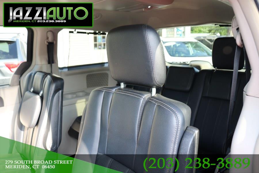 2013 Chrysler Town & Country 4dr Wgn Touring-L, available for sale in Meriden, Connecticut | Jazzi Auto Sales LLC. Meriden, Connecticut 2013 Chrysler Town & Country 4dr Wgn Touring-L, available for sale in Meriden, Connecticut | Jazzi Auto Sales LLC. Meriden, Connecticut