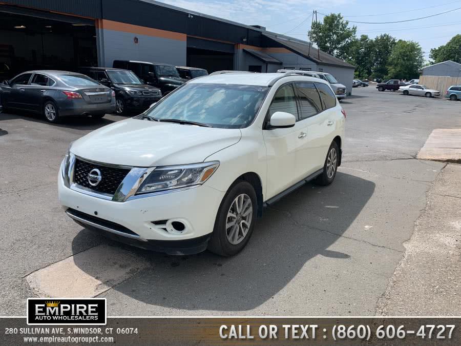 2015 Nissan Pathfinder 4WD 4dr S, available for sale in S.Windsor, Connecticut | Empire Auto Wholesalers. S.Windsor, Connecticut