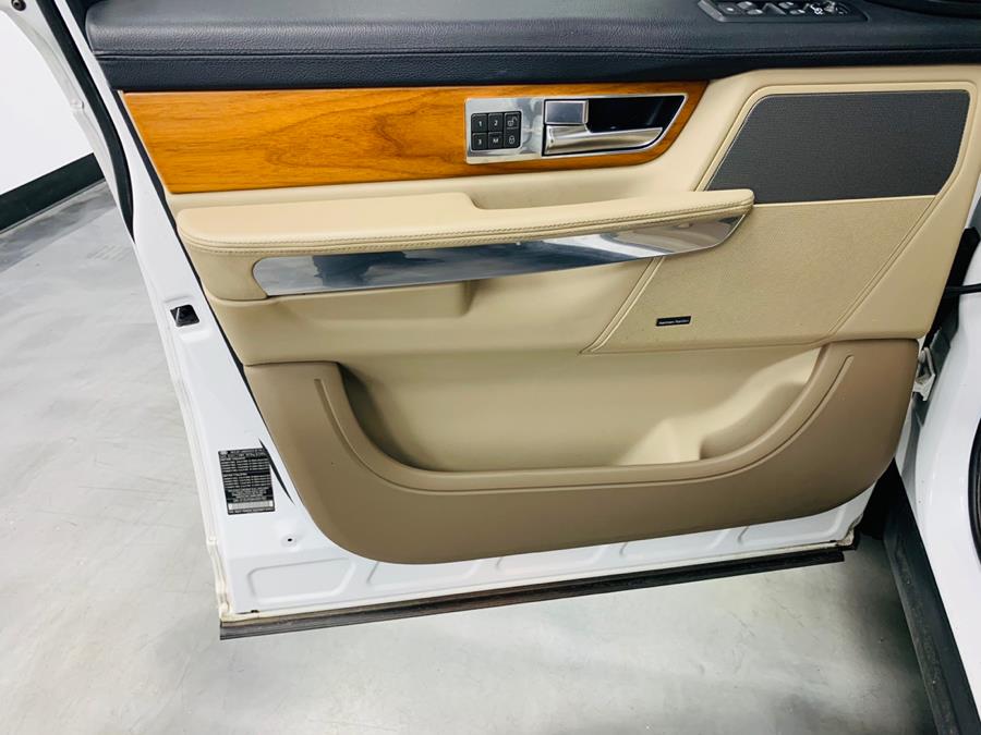 2011 Land Rover Range Rover Sport 4WD 4dr HSE, available for sale in Linden, New Jersey | East Coast Auto Group. Linden, New Jersey 2011 Land Rover Range Rover Sport 4WD 4dr HSE, available for sale in Linden, New Jersey | East Coast Auto Group. Linden, New Jersey