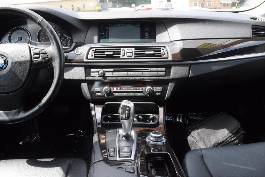 2011 BMW 5 Series 4dr Sdn 535i xDrive AWD, available for sale in Berlin, Connecticut | Tru Auto Mall. Berlin, Connecticut 2011 BMW 5 Series 4dr Sdn 535i xDrive AWD, available for sale in Berlin, Connecticut | Tru Auto Mall. Berlin, Connecticut