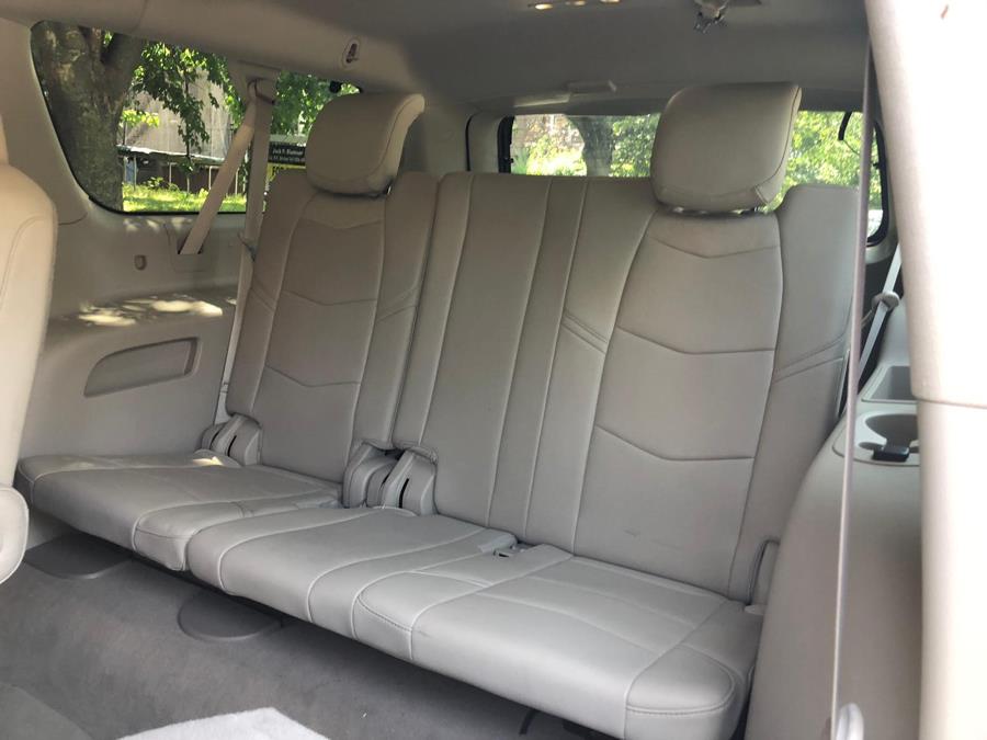 2016 Cadillac Escalade ESV 4dr Luxury Collection, available for sale in Jamaica, New York | Sylhet Motors Inc.. Jamaica, New York 2016 Cadillac Escalade ESV 4dr Luxury Collection, available for sale in Jamaica, New York | Sylhet Motors Inc.. Jamaica, New York