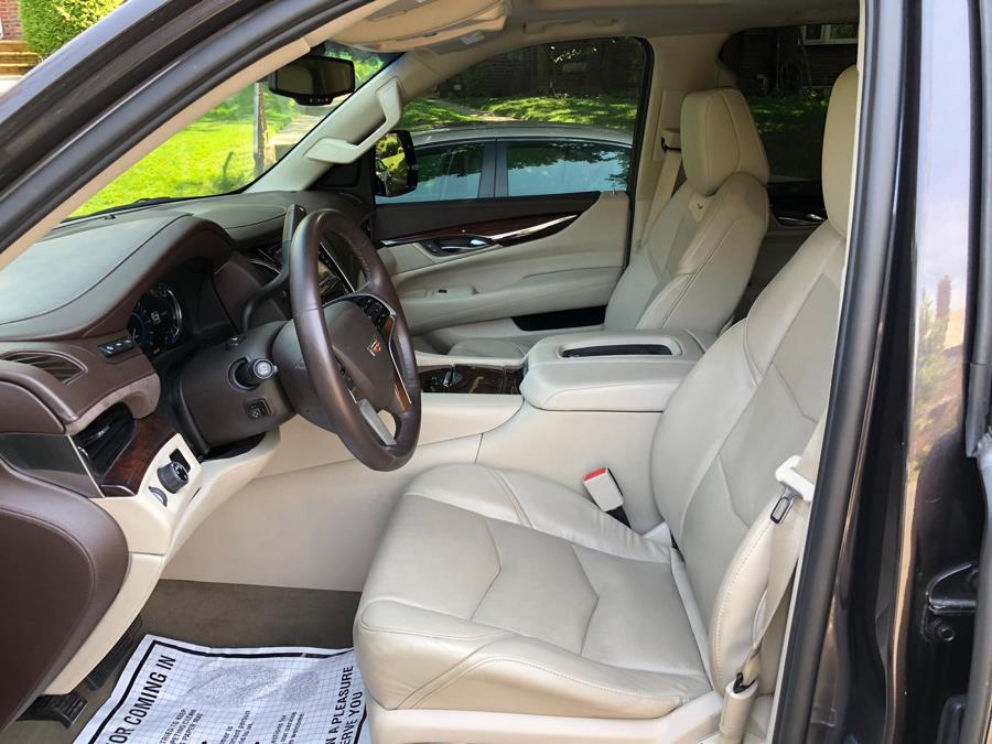 2016 Cadillac Escalade ESV 4dr Luxury Collection, available for sale in Jamaica, New York | Sylhet Motors Inc.. Jamaica, New York 2016 Cadillac Escalade ESV 4dr Luxury Collection, available for sale in Jamaica, New York | Sylhet Motors Inc.. Jamaica, New York