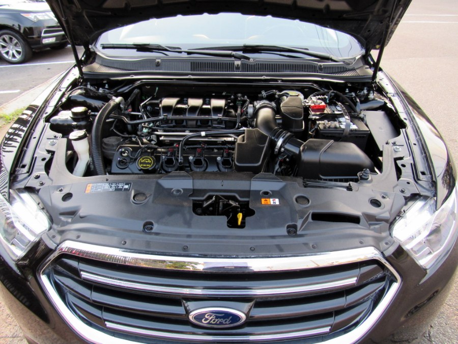 2015 Ford Taurus 4dr Sdn Limited FWD, available for sale in Paterson, New Jersey | MFG Prestige Auto Group. Paterson, New Jersey 2015 Ford Taurus 4dr Sdn Limited FWD, available for sale in Paterson, New Jersey | MFG Prestige Auto Group. Paterson, New Jersey