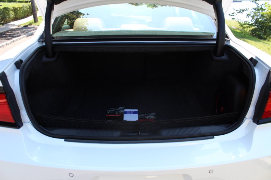 2014 Dodge Charger 4dr Sdn SXT AWD, available for sale in Great Neck, New York | Great Neck Car Buyers & Sellers. Great Neck, New York 2014 Dodge Charger 4dr Sdn SXT AWD, available for sale in Great Neck, New York | Great Neck Car Buyers & Sellers. Great Neck, New York