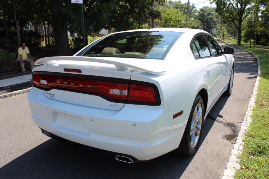 2014 Dodge Charger 4dr Sdn SXT AWD, available for sale in Great Neck, New York | Great Neck Car Buyers & Sellers. Great Neck, New York 2014 Dodge Charger 4dr Sdn SXT AWD, available for sale in Great Neck, New York | Great Neck Car Buyers & Sellers. Great Neck, New York