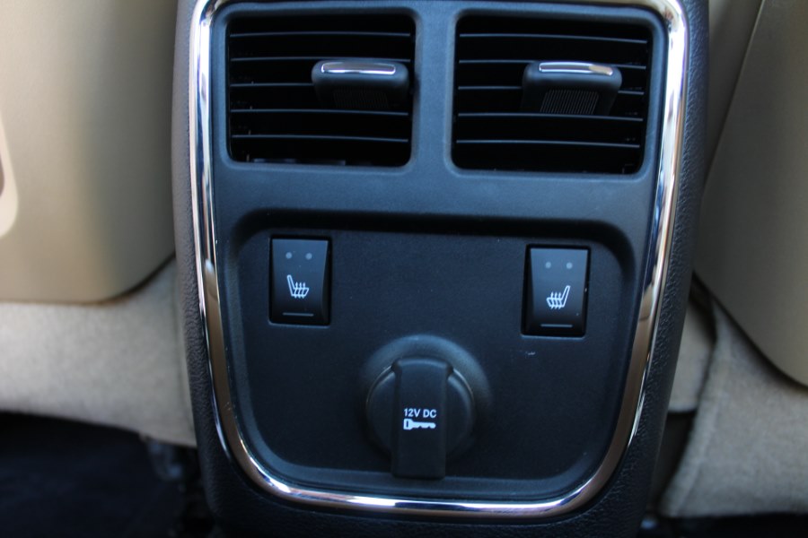 2014 Dodge Charger 4dr Sdn SXT AWD, available for sale in Great Neck, New York | Great Neck Car Buyers & Sellers. Great Neck, New York 2014 Dodge Charger 4dr Sdn SXT AWD, available for sale in Great Neck, New York | Great Neck Car Buyers & Sellers. Great Neck, New York
