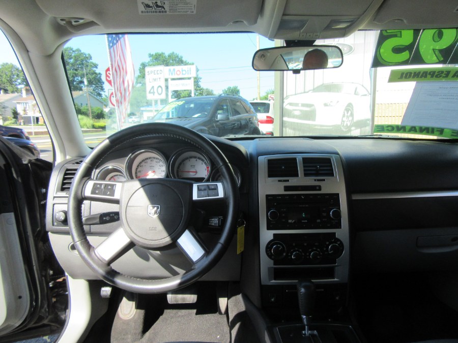 2009 Dodge Charger 4dr Sdn R/T, available for sale in Little Ferry, New Jersey | Royalty Auto Sales. Little Ferry, New Jersey 2009 Dodge Charger 4dr Sdn R/T, available for sale in Little Ferry, New Jersey | Royalty Auto Sales. Little Ferry, New Jersey