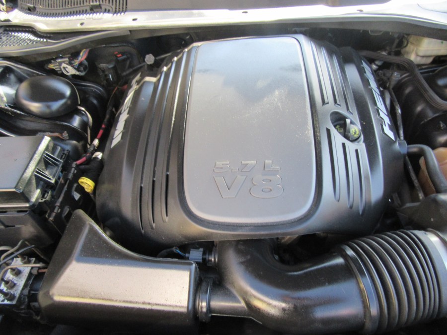 2009 Dodge Charger 4dr Sdn R/T, available for sale in Little Ferry, New Jersey | Royalty Auto Sales. Little Ferry, New Jersey 2009 Dodge Charger 4dr Sdn R/T, available for sale in Little Ferry, New Jersey | Royalty Auto Sales. Little Ferry, New Jersey