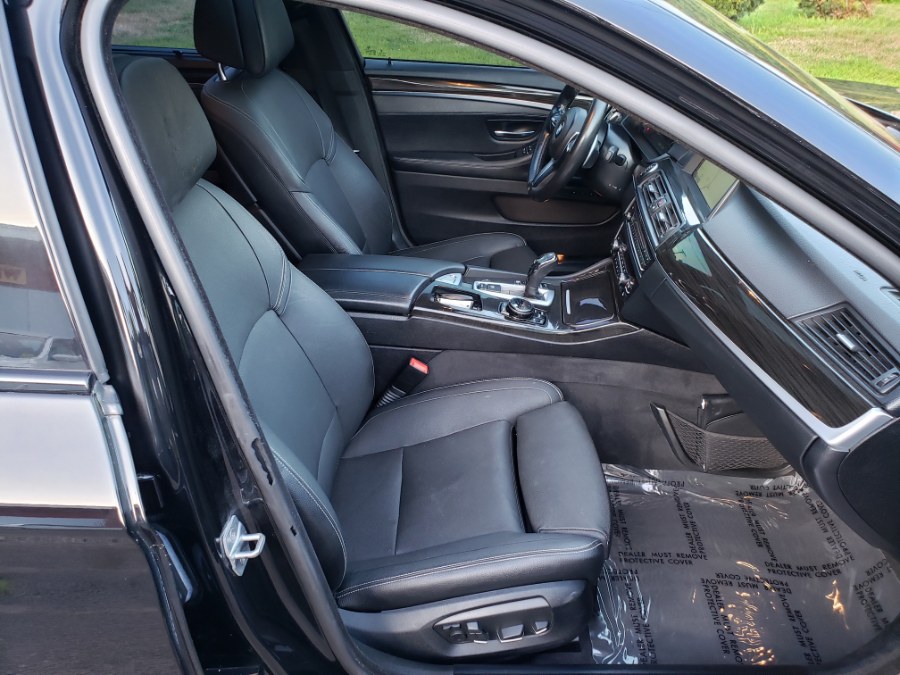 2014 BMW 5 Series 4dr Sdn 550i RWD M PKG LOADED Sport V8 Twin Turbo, available for sale in East Windsor, Connecticut | Toro Auto. East Windsor, Connecticut 2014 BMW 5 Series 4dr Sdn 550i RWD M PKG LOADED Sport V8 Twin Turbo, available for sale in East Windsor, Connecticut | Toro Auto. East Windsor, Connecticut
