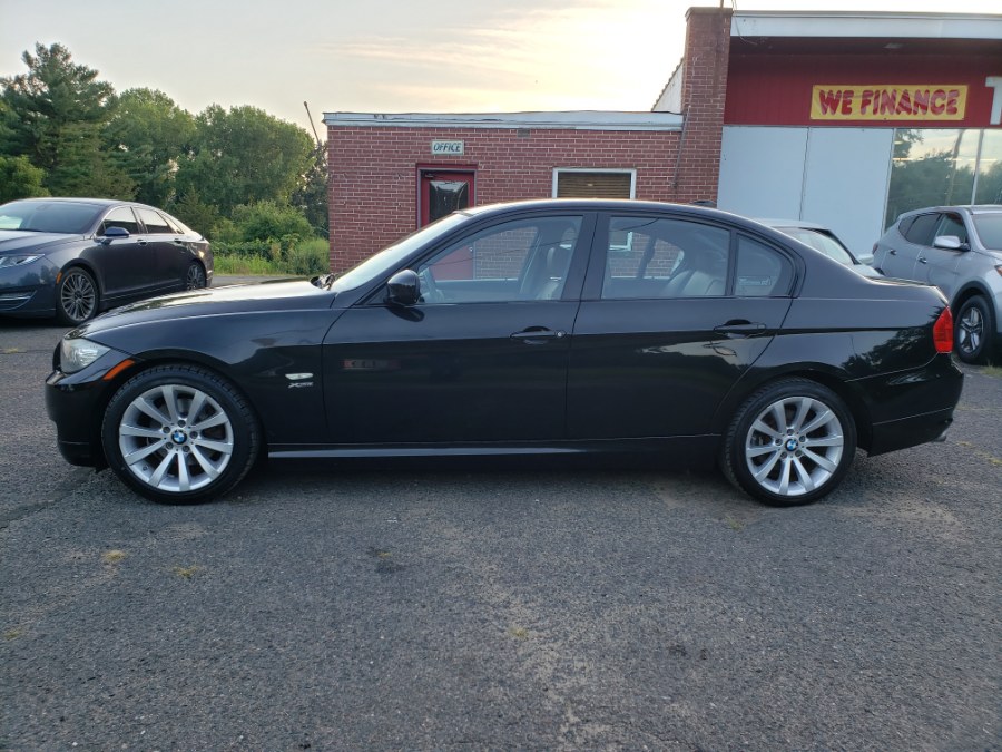 2011 BMW 3 Series 4dr Sdn 328i xDrive AWD SULEV, available for sale in East Windsor, Connecticut | Toro Auto. East Windsor, Connecticut 2011 BMW 3 Series 4dr Sdn 328i xDrive AWD SULEV, available for sale in East Windsor, Connecticut | Toro Auto. East Windsor, Connecticut