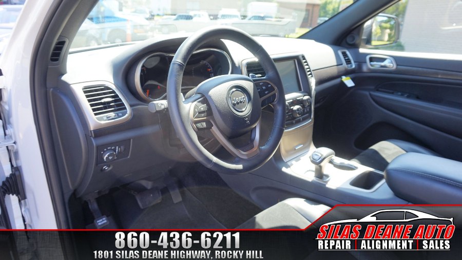 2015 Jeep Grand Cherokee 4WD 4dr Laredo, available for sale in Rocky Hill , Connecticut | Silas Deane Auto LLC. Rocky Hill , Connecticut 2015 Jeep Grand Cherokee 4WD 4dr Laredo, available for sale in Rocky Hill , Connecticut | Silas Deane Auto LLC. Rocky Hill , Connecticut