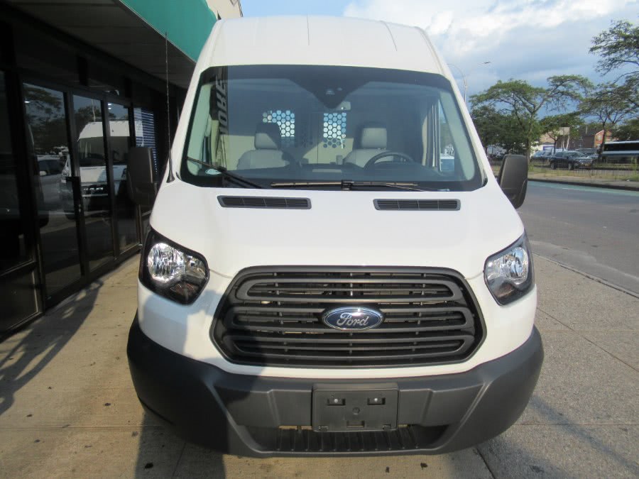 2018 Ford Transit Van T-250 148" Hi Rf 9000 GVWR Sliding RH Dr, available for sale in Woodside, New York | Pepmore Auto Sales Inc.. Woodside, New York