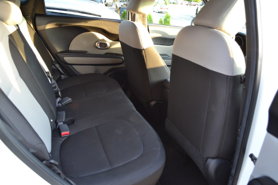 2015 Kia Soul 5dr Wgn Auto Base, available for sale in Baldwin, New York | Carmoney Auto Sales. Baldwin, New York 2015 Kia Soul 5dr Wgn Auto Base, available for sale in Baldwin, New York | Carmoney Auto Sales. Baldwin, New York