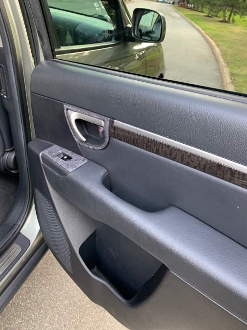 2007 Hyundai Santa Fe FWD 4dr Auto SE *Ltd Avail*, available for sale in Revere, Massachusetts | Wonderland Auto. Revere, Massachusetts 2007 Hyundai Santa Fe FWD 4dr Auto SE *Ltd Avail*, available for sale in Revere, Massachusetts | Wonderland Auto. Revere, Massachusetts