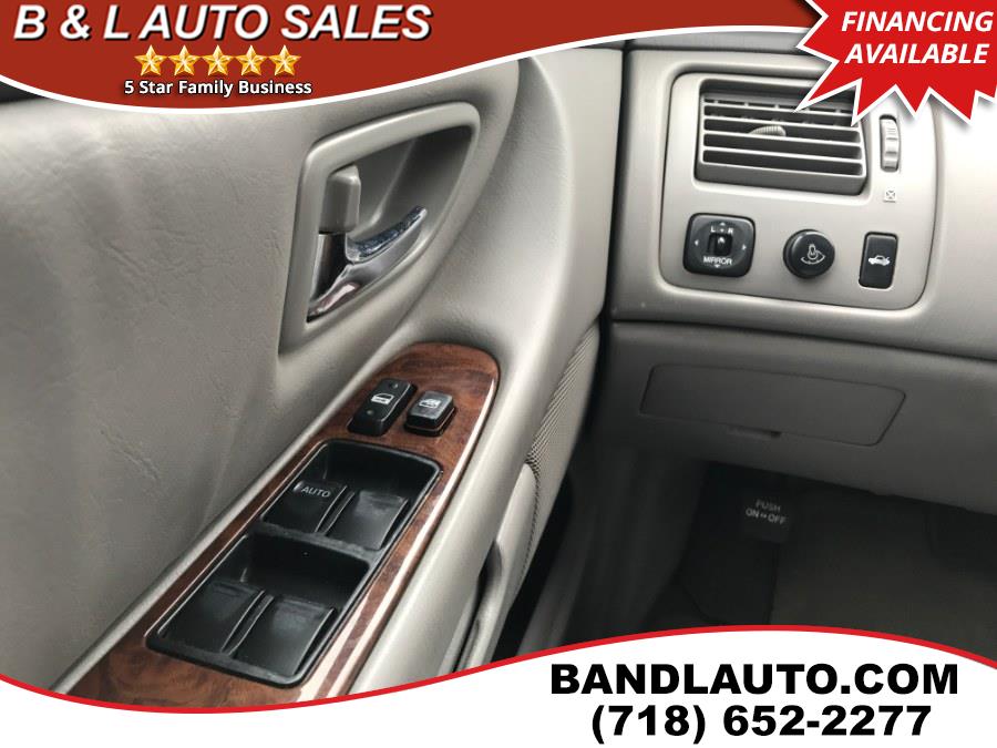 2000 Toyota Avalon 4dr Sdn XLS, available for sale in Bronx, New York | B & L Auto Sales LLC. Bronx, New York 2000 Toyota Avalon 4dr Sdn XLS, available for sale in Bronx, New York | B & L Auto Sales LLC. Bronx, New York